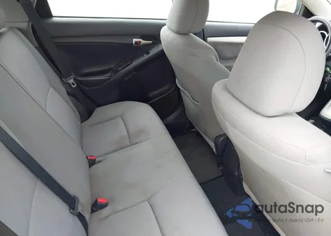 2009 Toyota Matrix z USA, uszkodzony, nr VIN 2T1KU40E19C067502